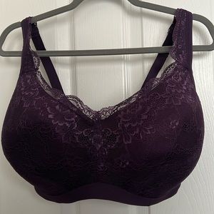 Torrid full coverage lightly lined bra with lace detail